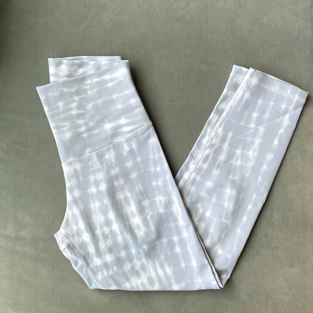 DYI crop tie dye leggings size small
